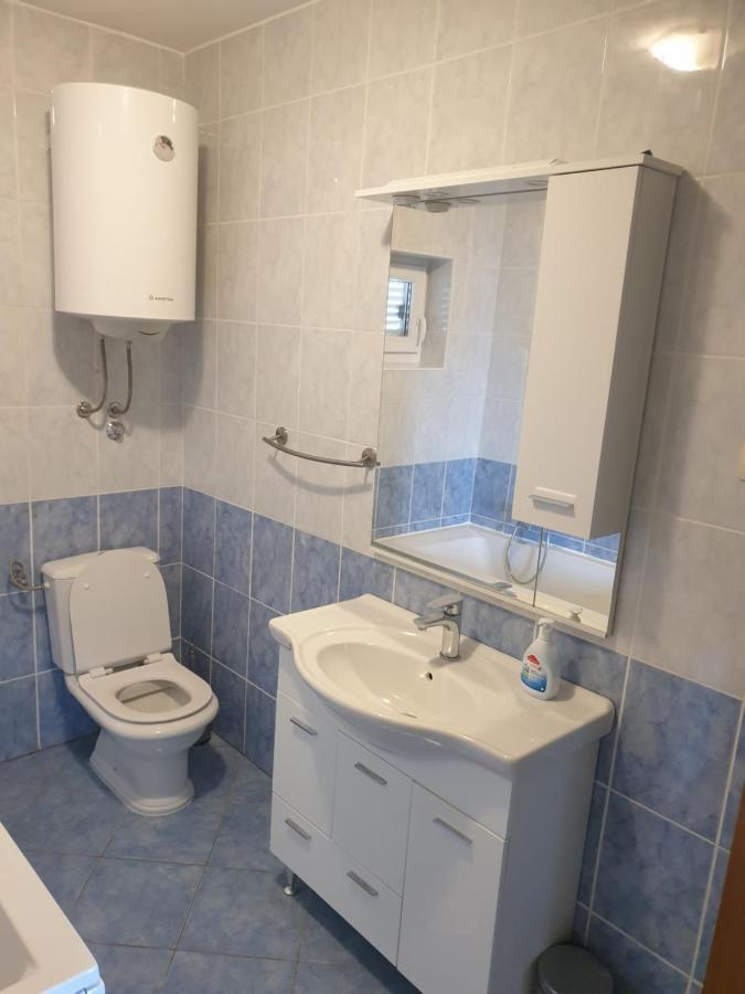 Apartmani Goga Стариград-Паклениця Екстер'єр фото